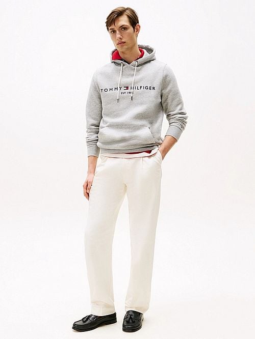 Tommy Hilfiger Hoodie Core Grau Model / Voorkant