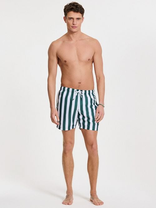 Shiwi Badeshorts Mac Dunkelgrün Model / Voorkant