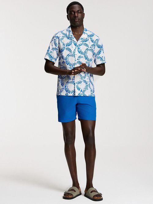 Shiwi Badeshorts Mike Blau Model / Voorkant