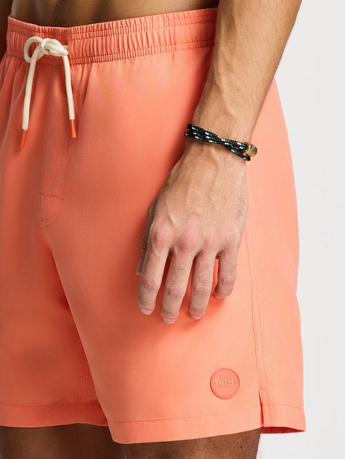 Shiwi Swimshorts Mike Orange Model / Detail