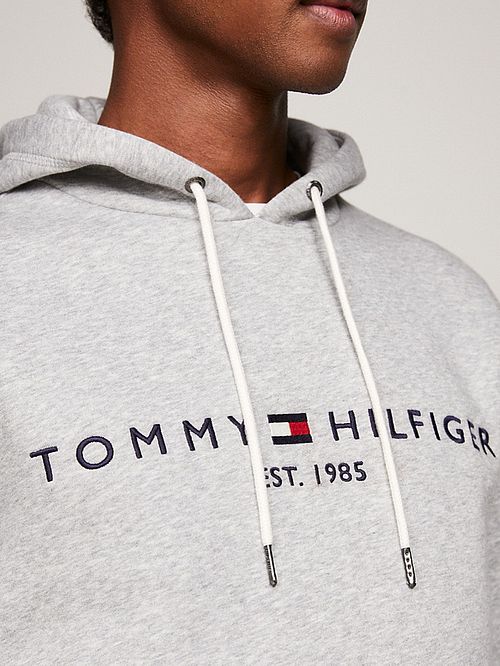 Tommy Hilfiger Hoodie Core Grau Model / Detail