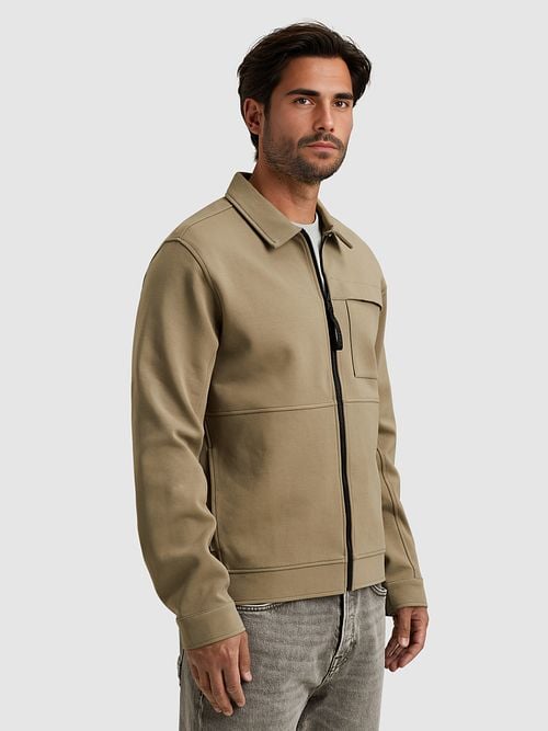 Cast Iron Overshirt Interlock Sweat Kaki Model / Zijkant