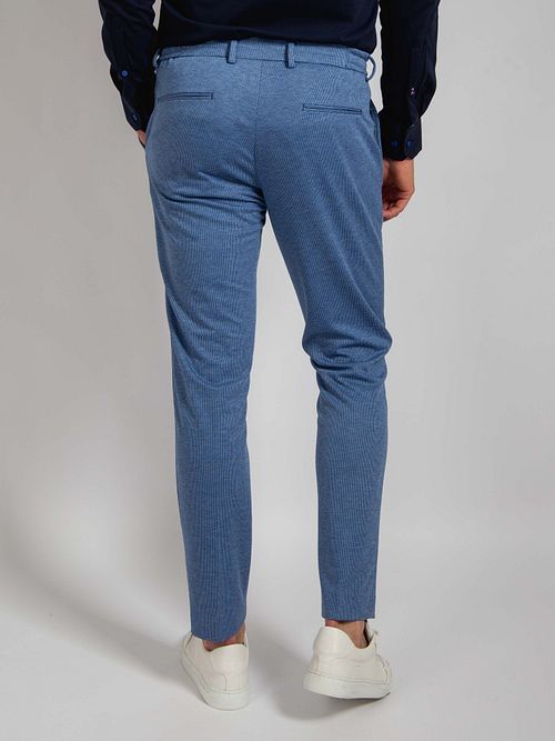 Suitable Dace Jersey Pantalon Jeans Blau Model / Achterkant