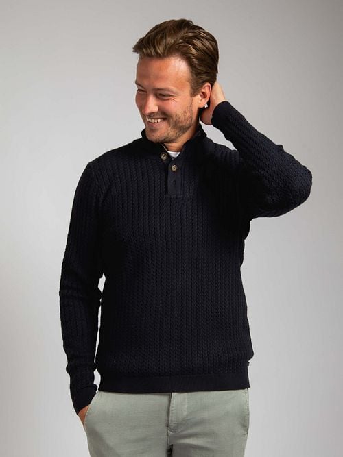 Suitable Pullover Camock Marine Model / Voorkant