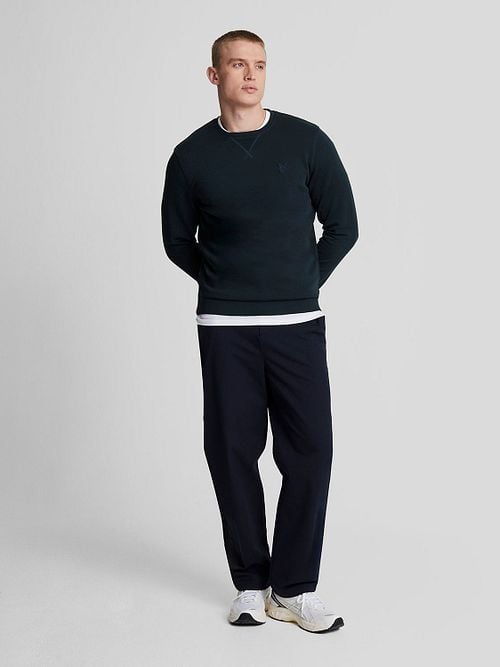 Lyle & Scott Sweater Navy Model / Voorkant