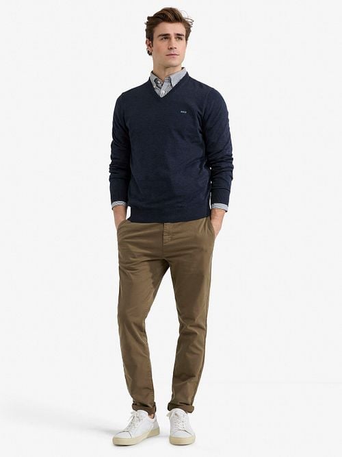 McGregor Pullover V-Neck Navy Model / Voorkant