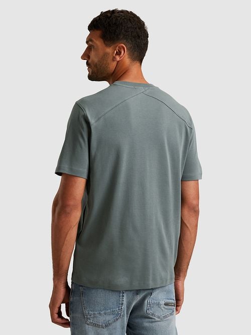 Cast Iron T-shirt Stormy Blue Model / Achterkant