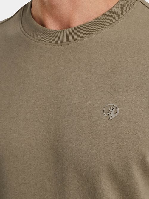 Cast Iron T-shirt Kaki Model / Detail