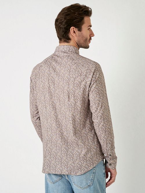 Desoto Shirt Timeless Elegance Print Paisley Beige Model / Achterkant