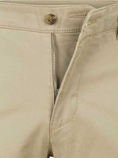 Product / Detail