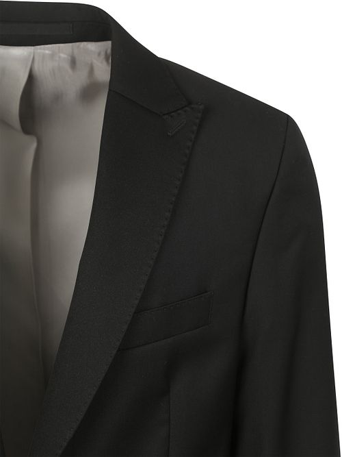 Product / Detail