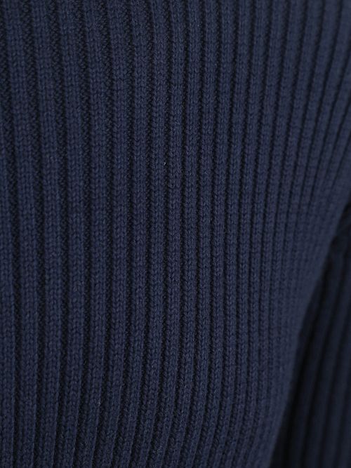 Product / Detail