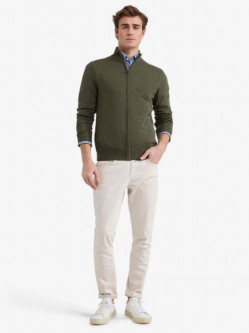 McGregor Strickjacke Olivgrün Model / Voorkant