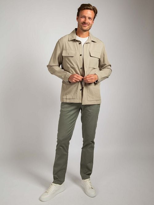 Suitable Overshirt Tencel Greige Model / Voorkant