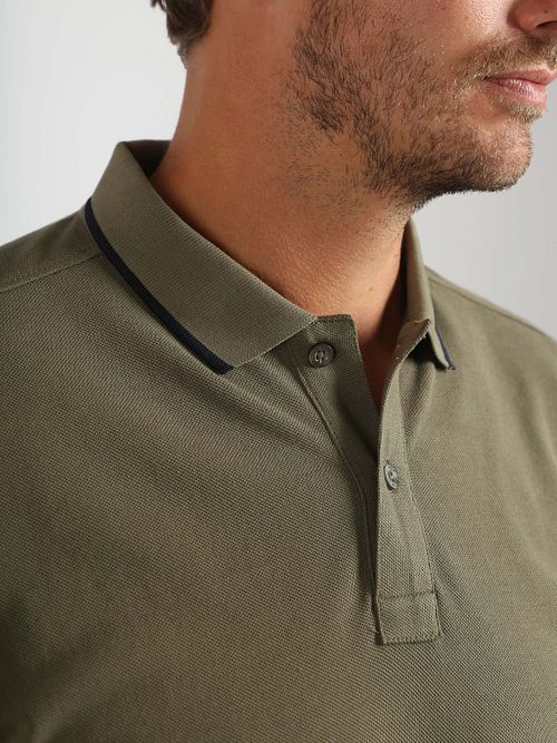 Suitable Respect Polo Shirt Tip Ferry Olive Green Model / Detail