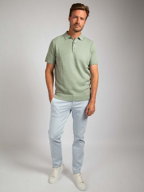 Suitable Heavy Knitted Polo Raw Hellgrün Model / Voorkant