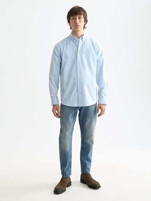 Scotch and Soda Core Oxford Hemd Hellblau Model / Voorkant