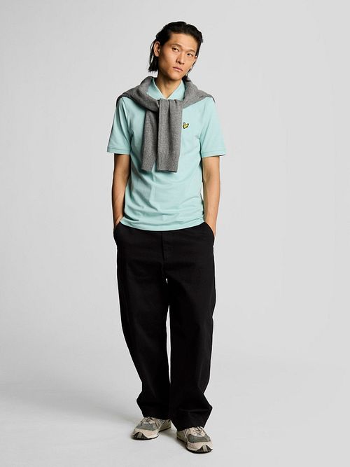 Lyle and Scott Polo Shirt Future Light Blue Model / Voorkant
