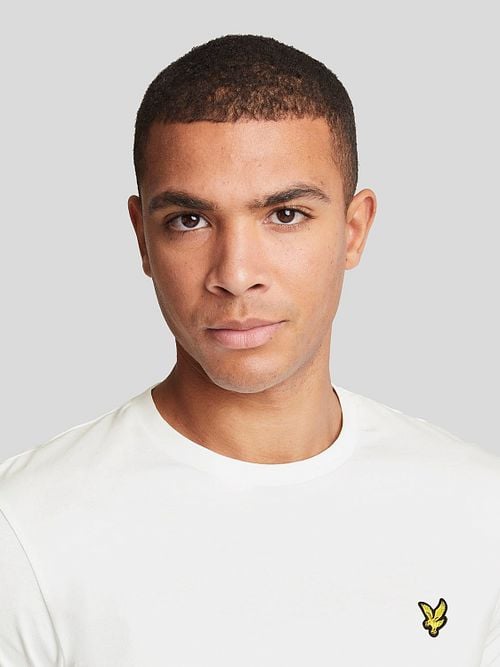 Lyle and Scott T-shirt White Model / Detail