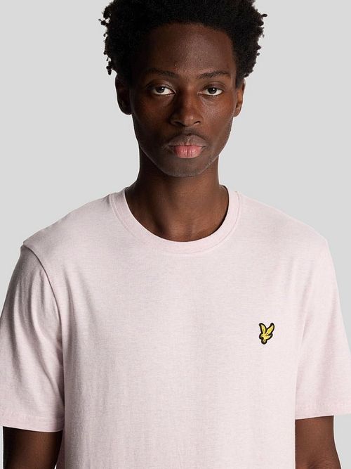 Lyle und Scott T-Shirt Heather Hellrosa Model / Detail
