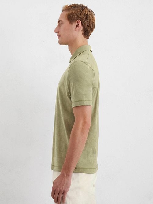 Marc O'Polo Poloshirt Slubs Sage Grün Model / Zijkant