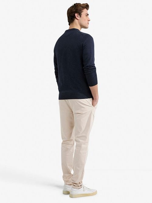 McGregor Trui Navy Model / Achterkant