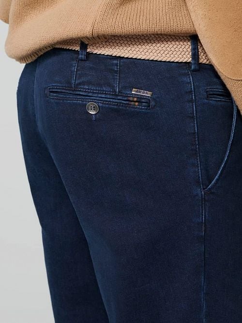 Meyer Chino Bonn Dark Blue Jeans Model / Detail