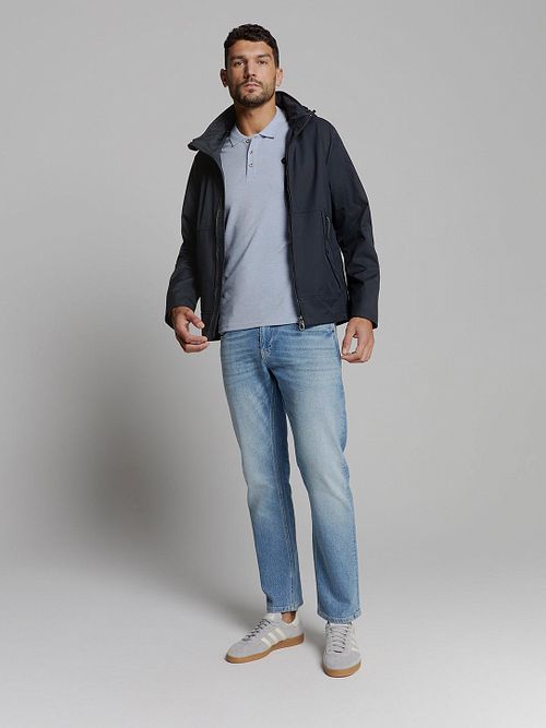 Model / Voorkant