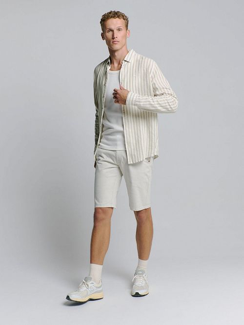 Model / Voorkant