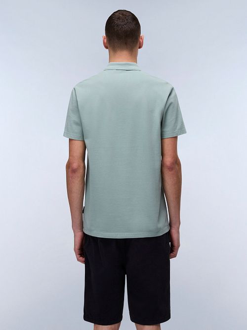 Model / Achterkant