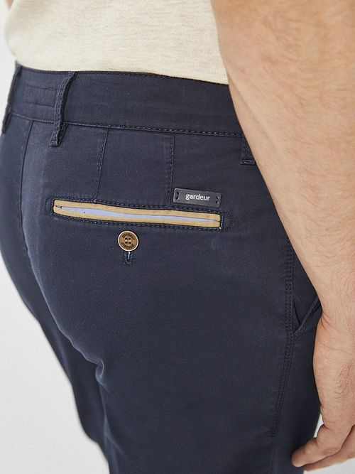 Model / Detail