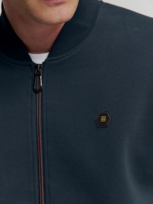 Model / Detail