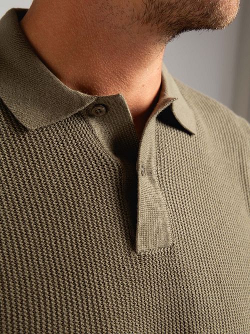 Model / Detail