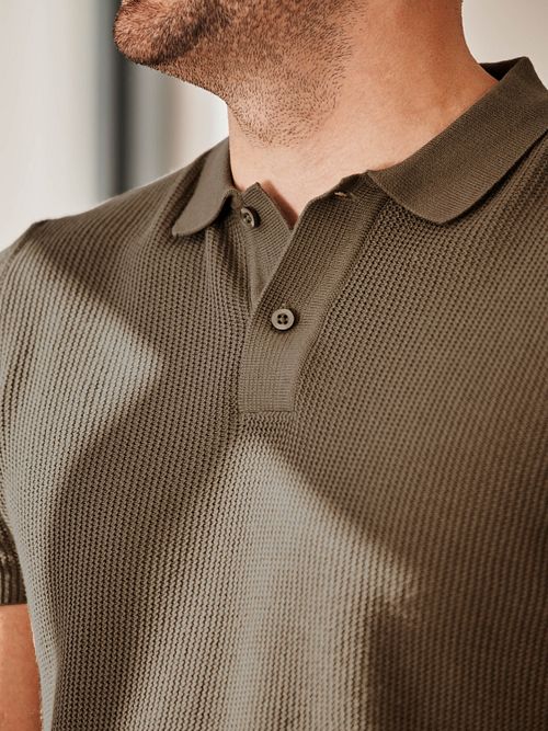 Model / Detail