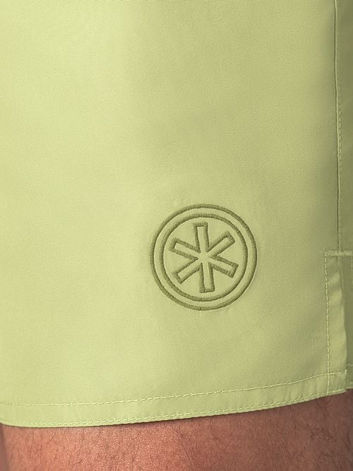 Muchachomalo Solid Swimshort Green Model / Detail