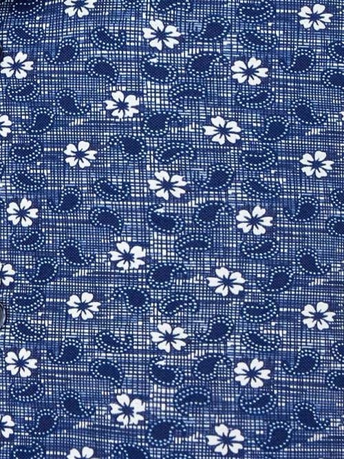 R2 Overhemd Tech Knit Flowers & Paisley Blue Model / Detail