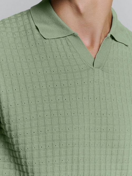 No Excess Poloshirt Green Model / Detail