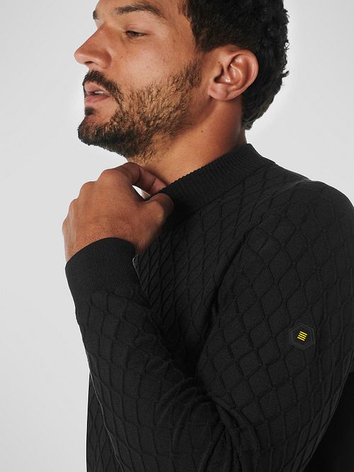 No Excess Pullover Jacquard Knitted Black Model / Detail