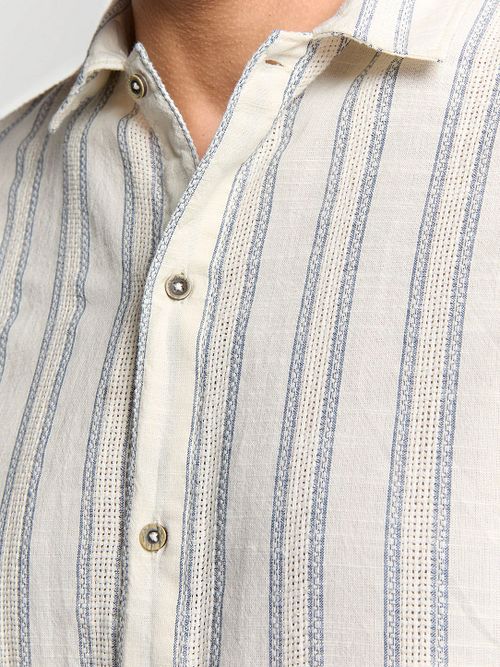 No Excess Short Sleeve Shirt Stripes Ecru Model / Detail