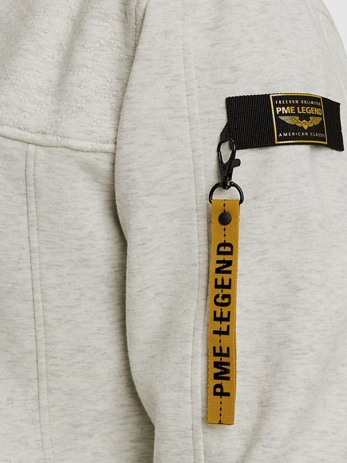 PME Legend Strickjacke Interlock Greige Model / Detail
