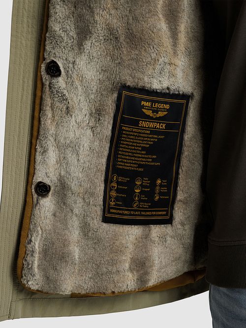 PME Legend Jacket Snowpack Icon 2.0 Seneca Rock Model / Detail