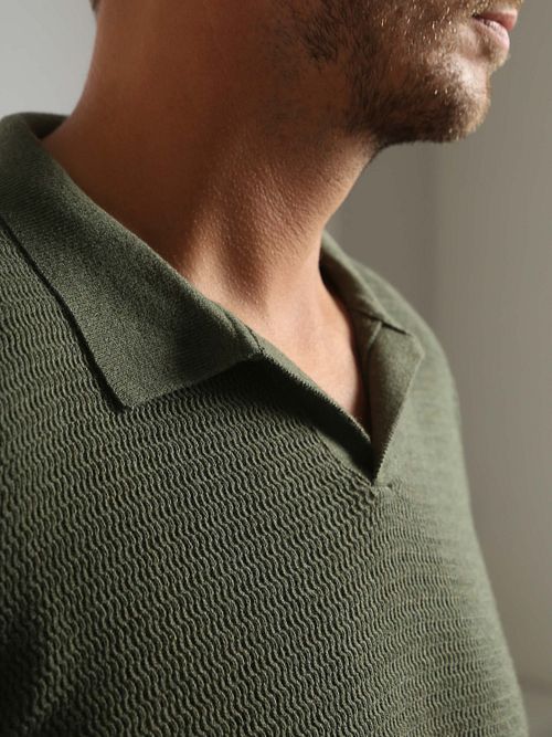 Suitable Pullover Riva Structure Melange Green Model / Detail