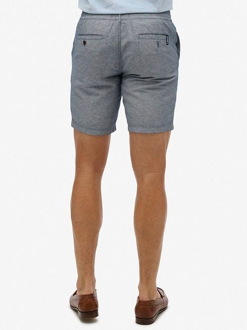 Superdry Short Linen Merchant navy Stripe Model / Achterkant