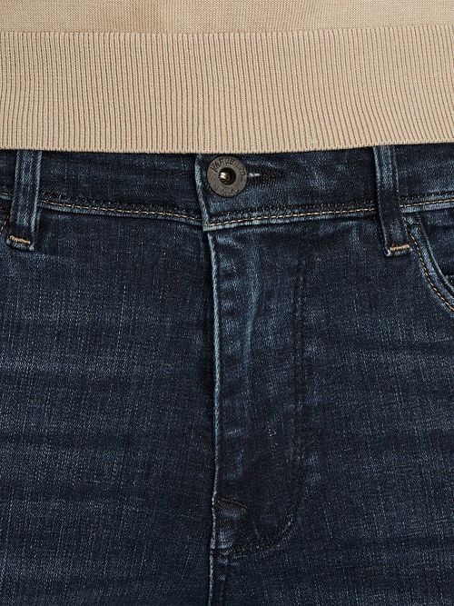 Vanguard Jeans V12 Rider Blue DBG Model / Detail