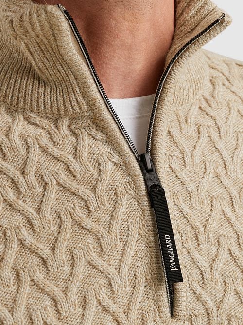Vanguard Pullover Half Zip Wool Beige Model / Detail