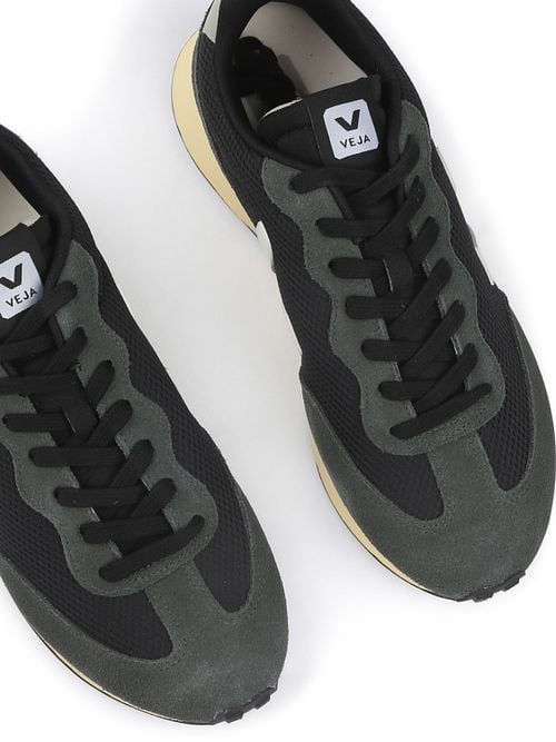 Veja Sneakers Rio Branco Black Product / Detail