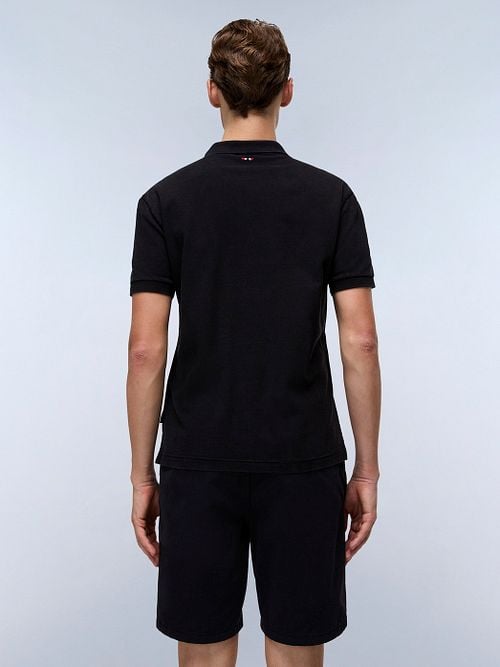 Napapijri Polo Elbas Zwart Model / Achterkant