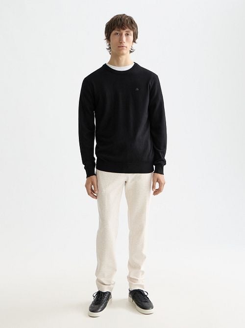 Scotch and Soda Core Pullover Zwart Model / Voorkant