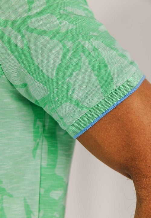 State of Art Poloshirt Faded Leaf Green Model / Detail