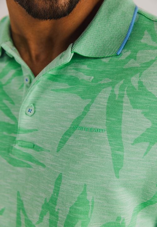 State of Art Poloshirt Faded Leaf Green Model / Detail